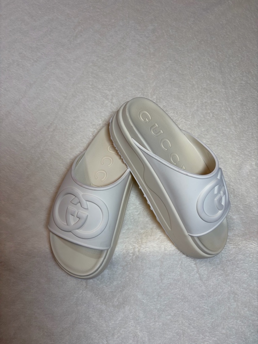 Gucci Miami Interlocking G Platform Off White Logo Rubber Slide Sandals - Picture 2 of 7